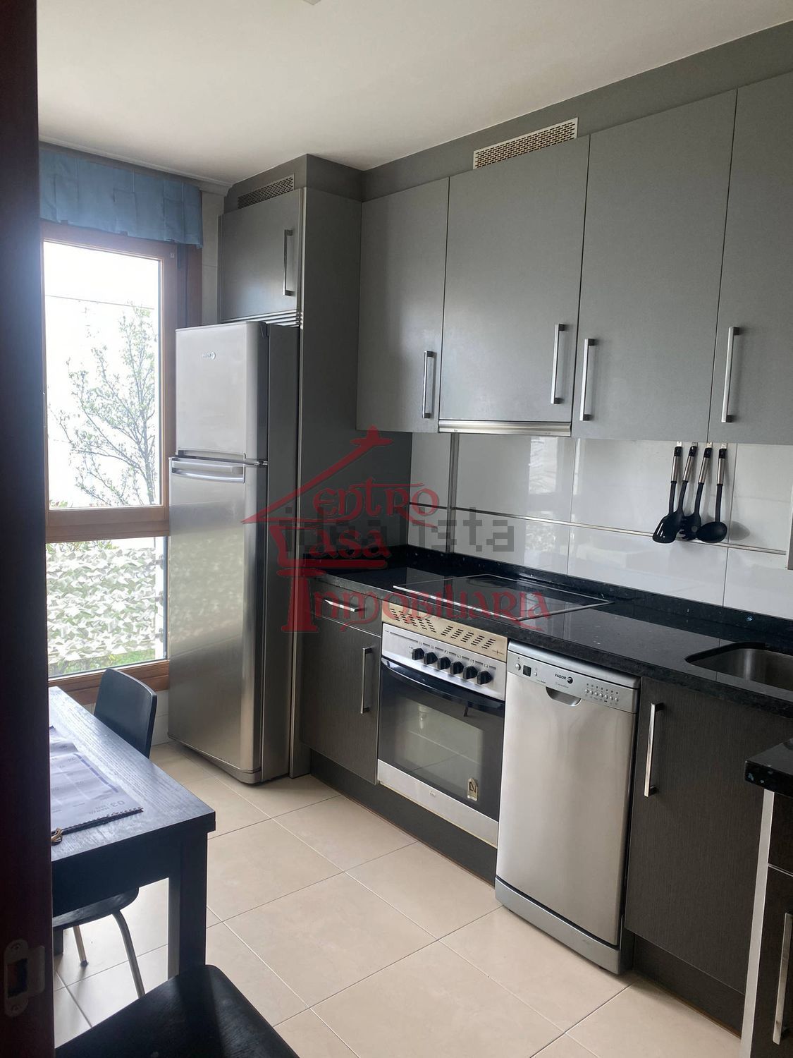Piso en venta zona Hipercor